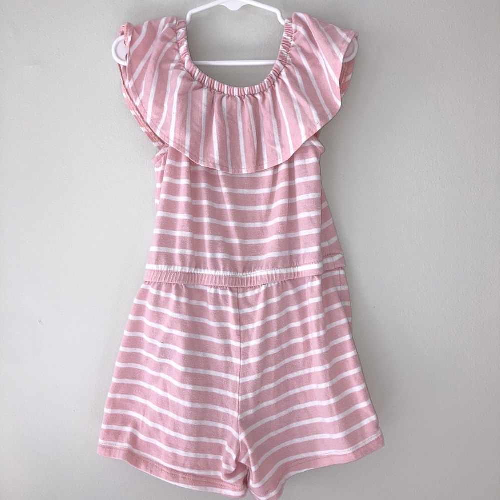 GUC. Old navy Toddler Girl pink/white romper, size 5T